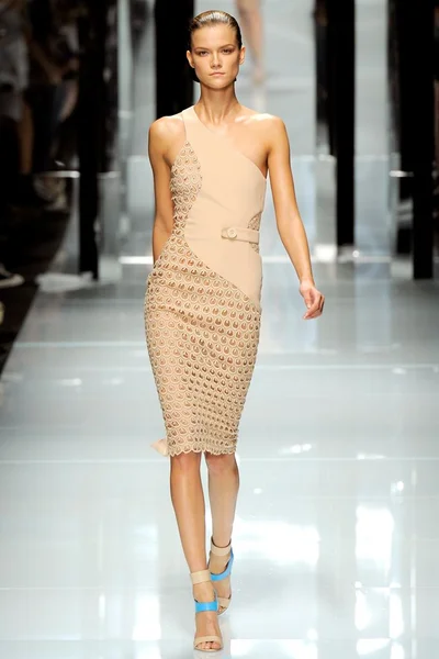 Look 36